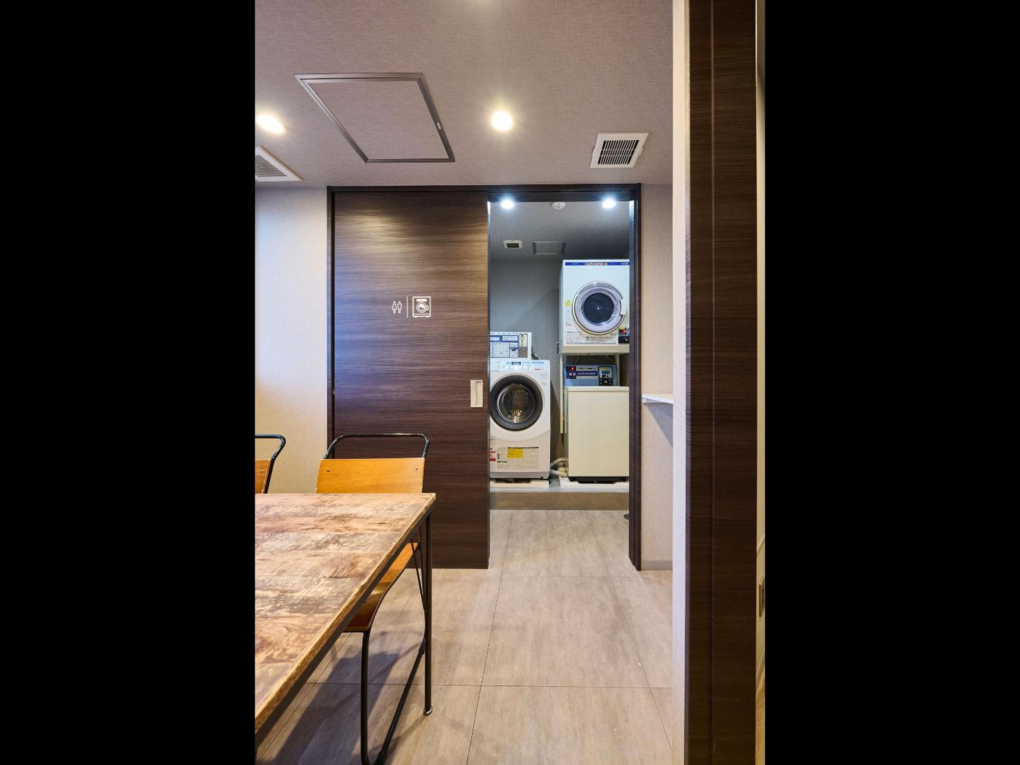 Hotel Plus Hostel Tokyo Akihabara Bagian luar foto