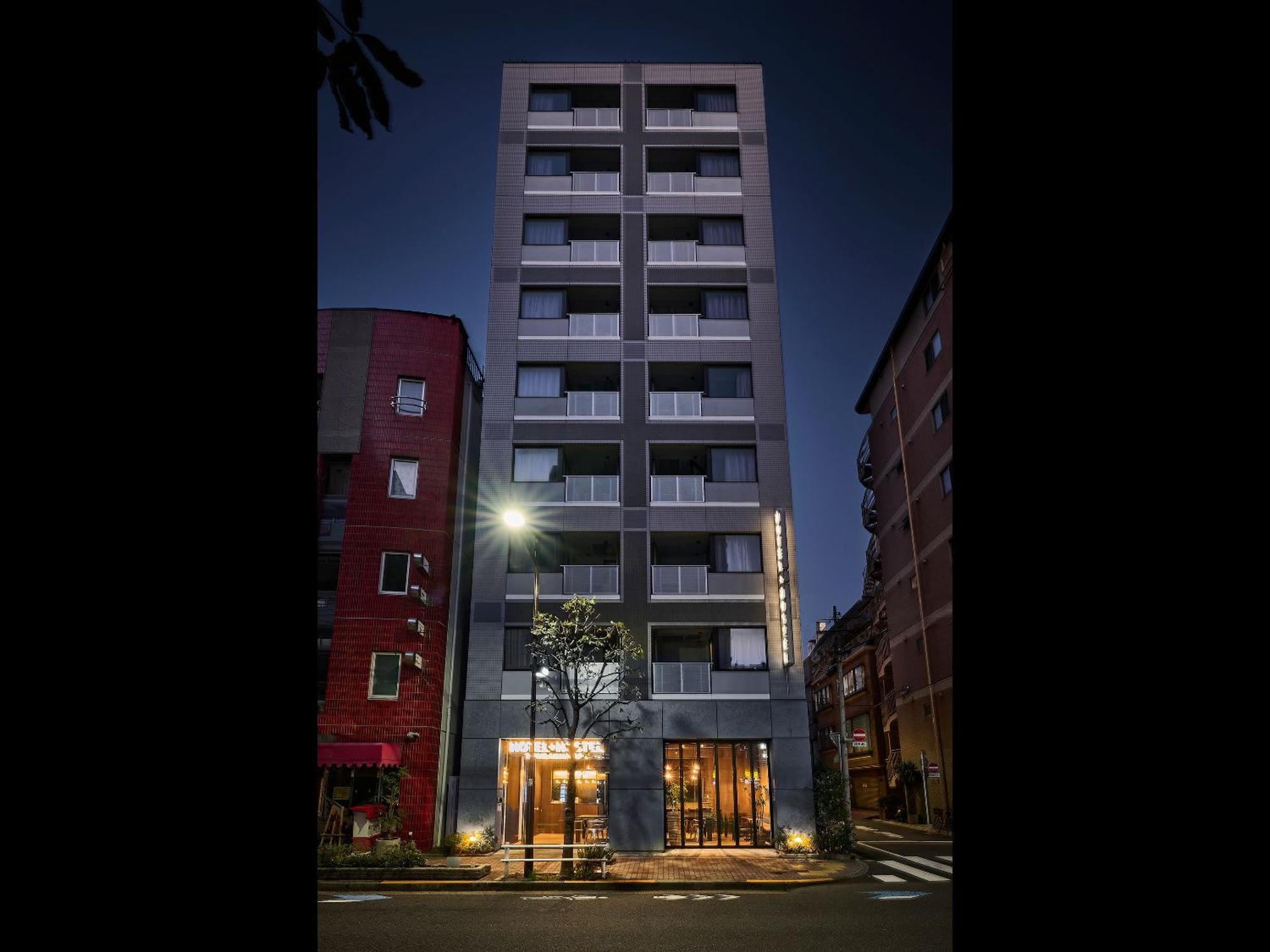 Hotel Plus Hostel Tokyo Akihabara Bagian luar foto